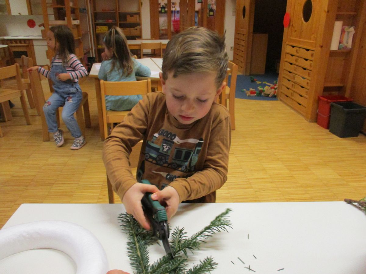  Adventkränze im Kindergarten! 
